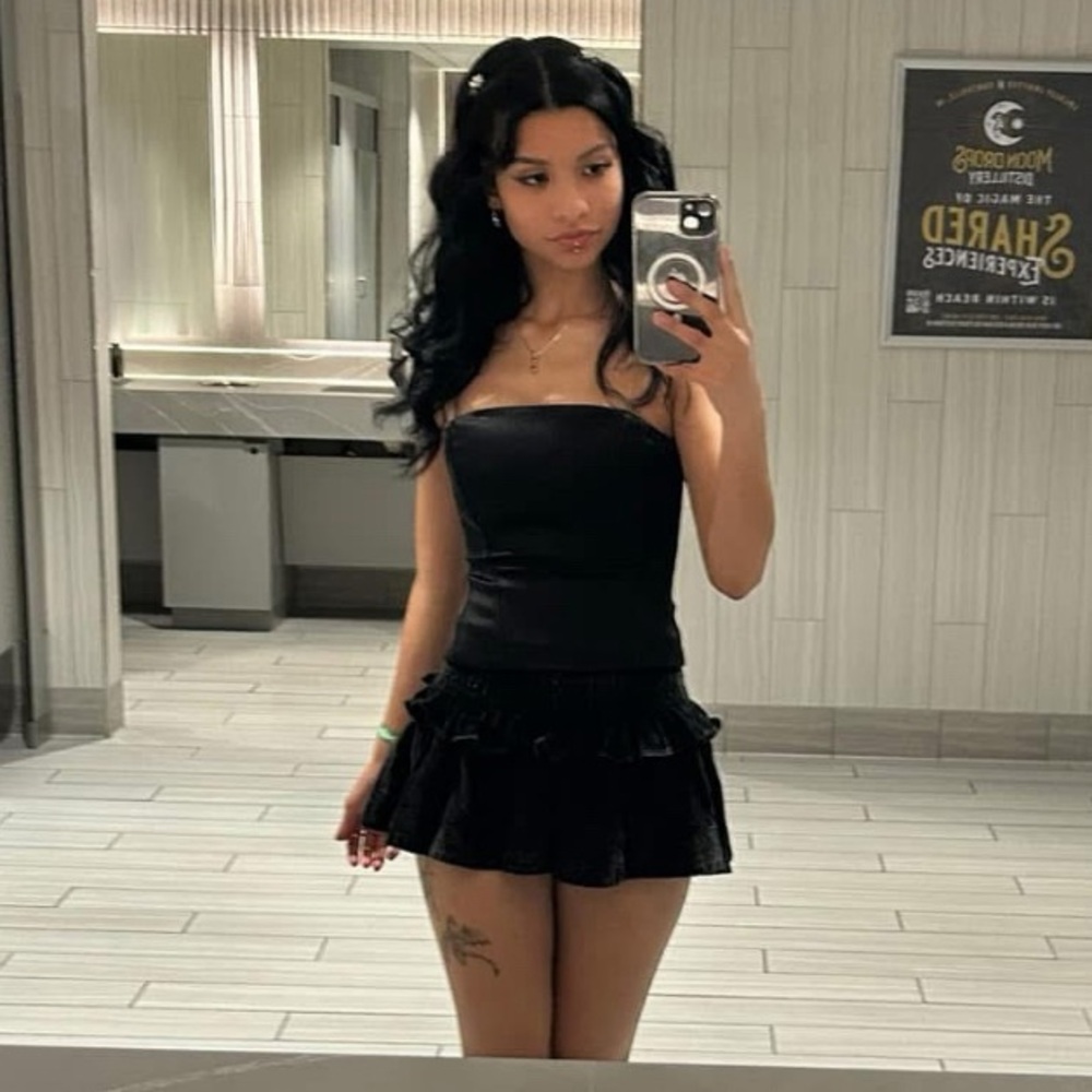 Aritzia Black strapless corset top